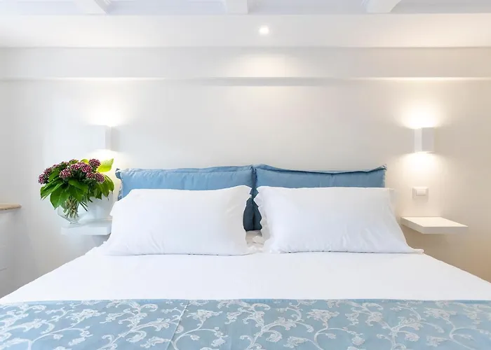 Pantheonview - Luxury Suites
